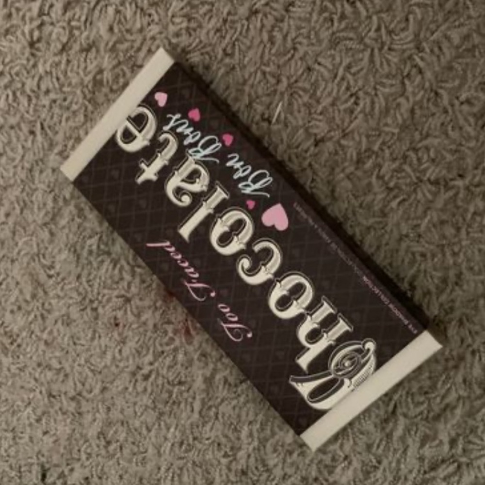 Too faced eyeshadow palette